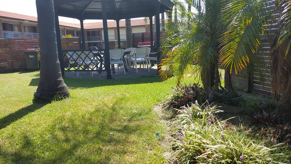 Tuncurry Motor Lodge Kültér fotó